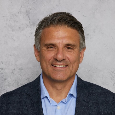Jeremy Schwartz is an expert speaker on sustainability and will be a speaker the AIS Conference
